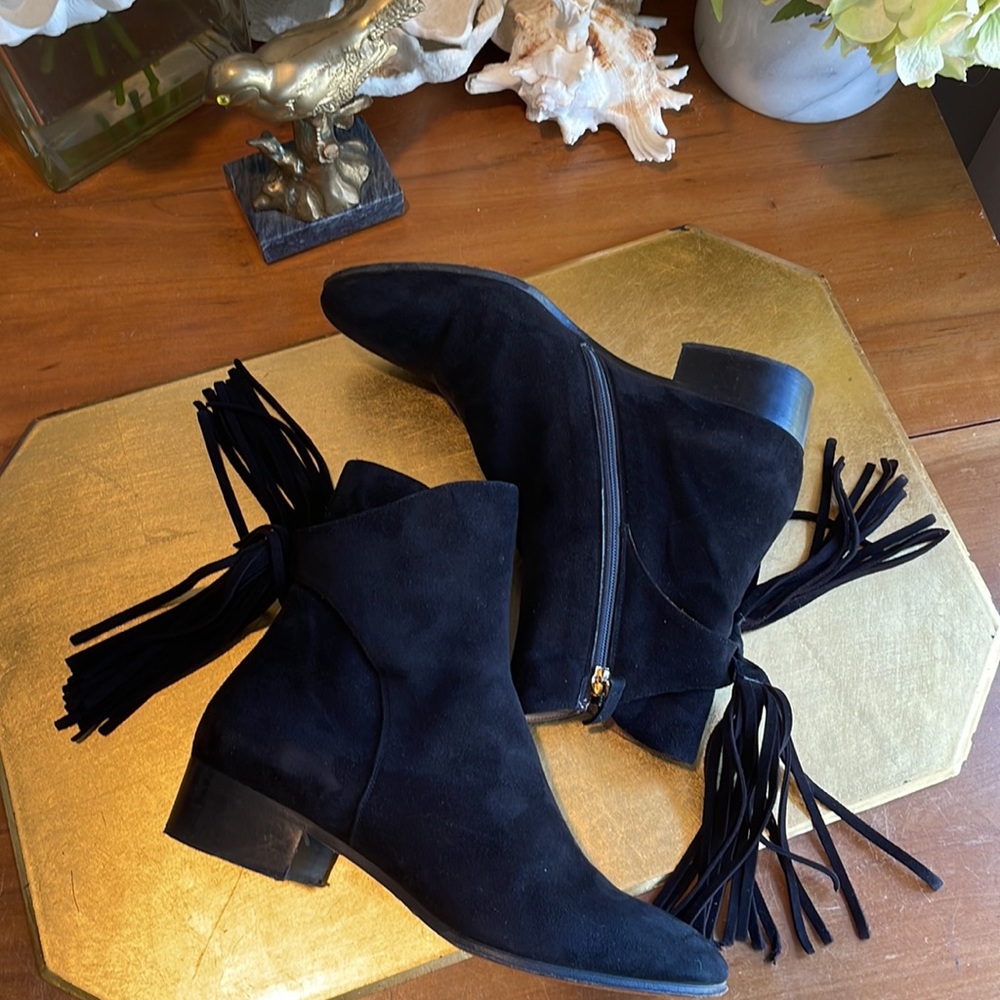 Chloe Montecchio Camoscio Black Tasseled Booties | RARE!